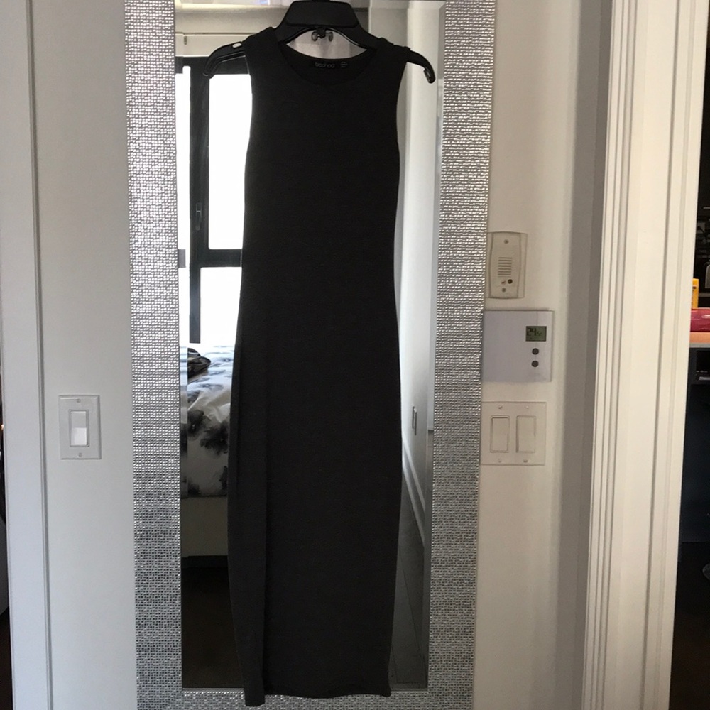 Boohoo - stretch midi dress